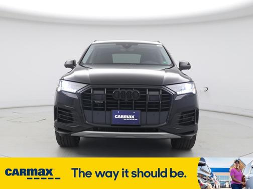 2023 Audi Q7 Premium Plus
