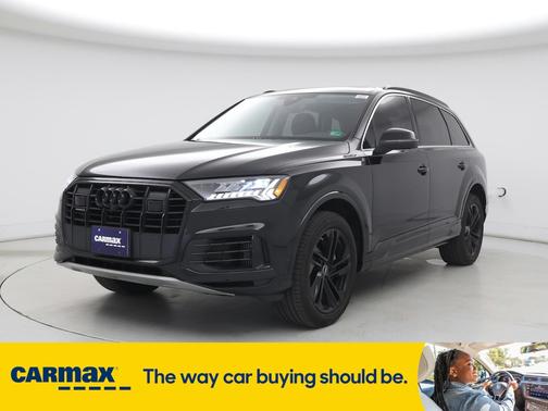 2023 Audi Q7 Premium Plus