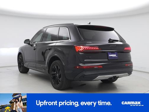 2023 Audi Q7 Premium Plus