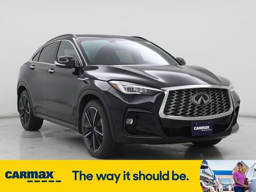 2022 INFINITI QX55 Essential