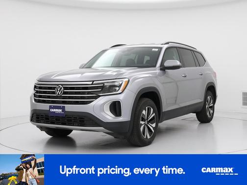 Silver 2024 Volkswagen Atlas SE