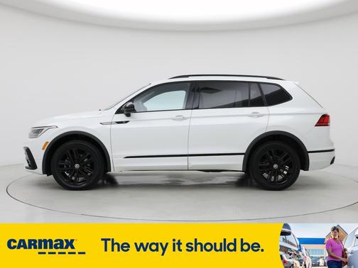 2022 Volkswagen Tiguan SE R-Line Black