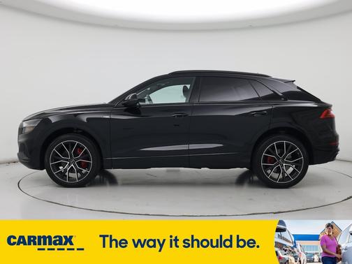 2023 Audi Q8 Premium Plus
