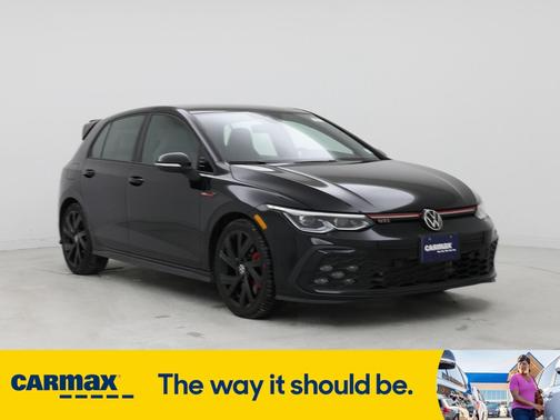 2022 Volkswagen Golf GTI SE