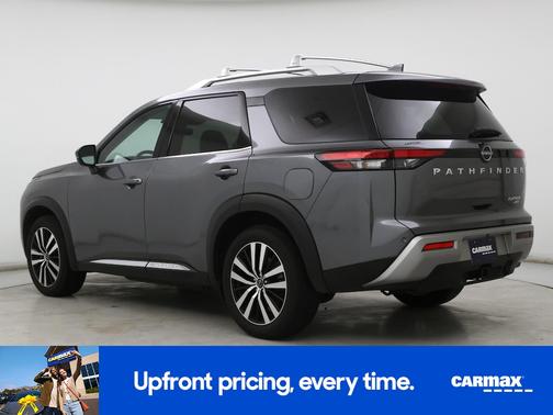 2023 Nissan Pathfinder Platinum