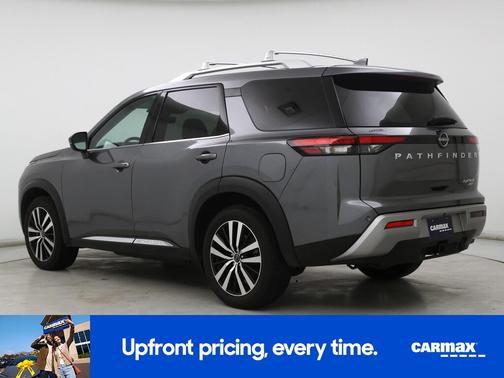 2023 Nissan Pathfinder Platinum