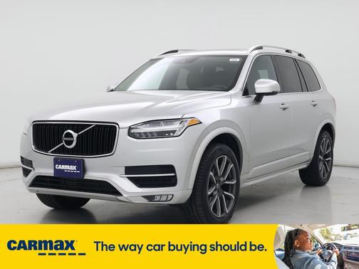 2019 Volvo XC90 T6 Momentum