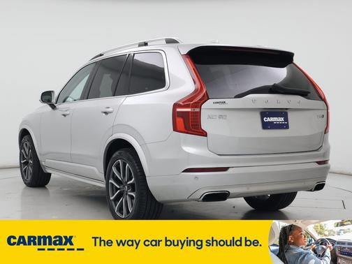 2019 Volvo XC90 T6 Momentum