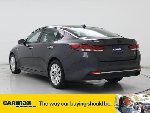 2018 Kia Optima S