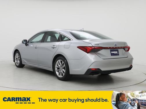 2021 Toyota Avalon Hybrid XLE