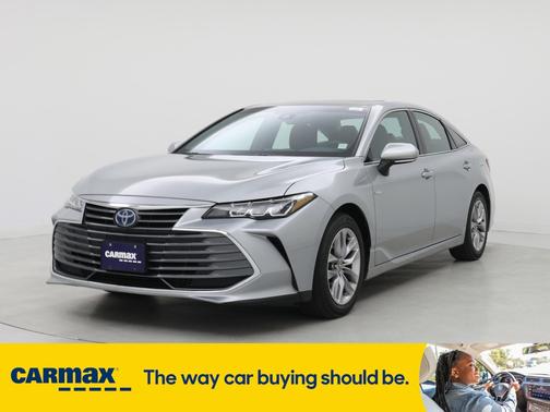2021 Toyota Avalon Hybrid XLE