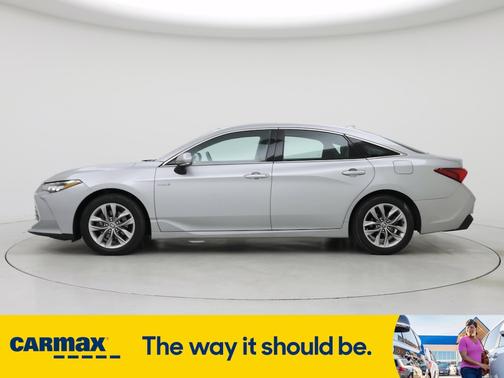 2021 Toyota Avalon Hybrid XLE