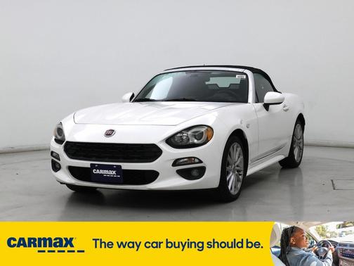 2017 FIAT 124 Spider Lusso
