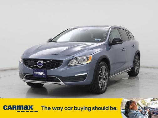 2018 Volvo V60 Cross Country T5