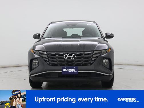 Gray 2022 Hyundai TUCSON SE