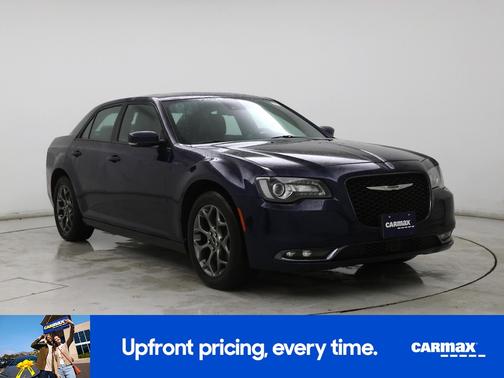 2016 Chrysler 300 S