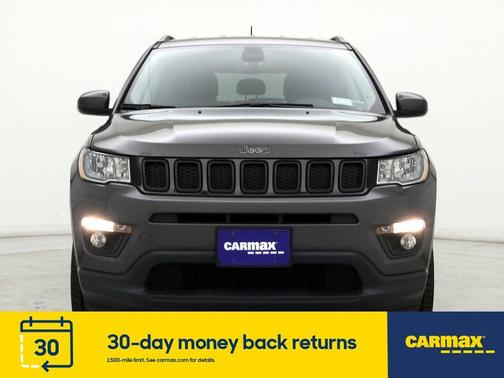 Photo 5 of 25 of 2018 Jeep Compass Latitude