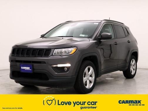 Photo 4 of 25 of 2018 Jeep Compass Latitude