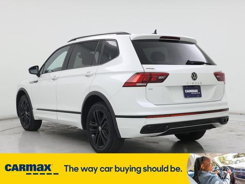 2022 Volkswagen Tiguan SE R-Line Black