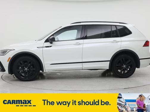 2022 Volkswagen Tiguan SE R-Line Black
