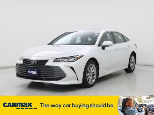 2019 Toyota Avalon XLE