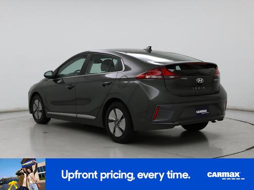 2022 Hyundai IONIQ Hybrid SE