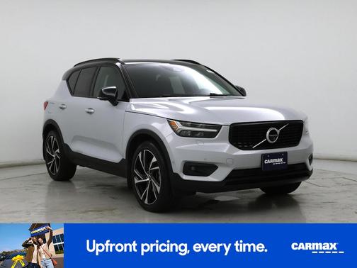 2021 Volvo XC40 T5 R-Design