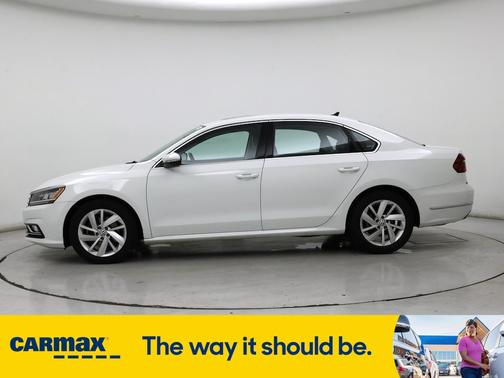 2018 Volkswagen Passat SE