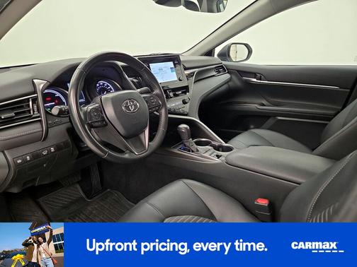 2023 Toyota Camry Hybrid SE