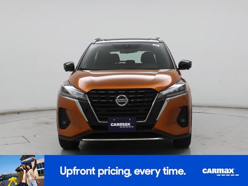 2021 Nissan Kicks SR