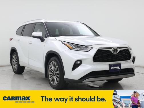 2022 Toyota Highlander Platinum