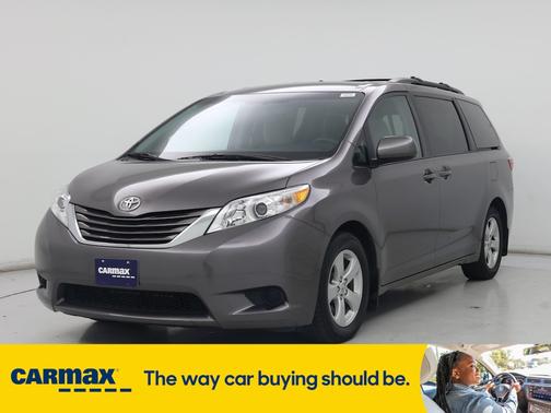 2015 Toyota Sienna LE