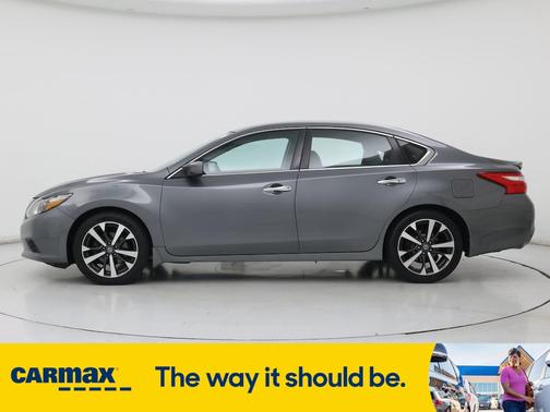 2016 Nissan Altima SR