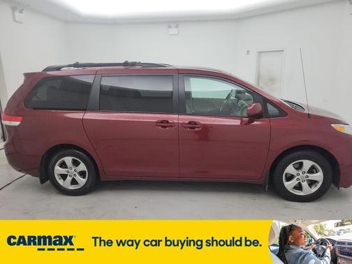 2013 Toyota Sienna LE