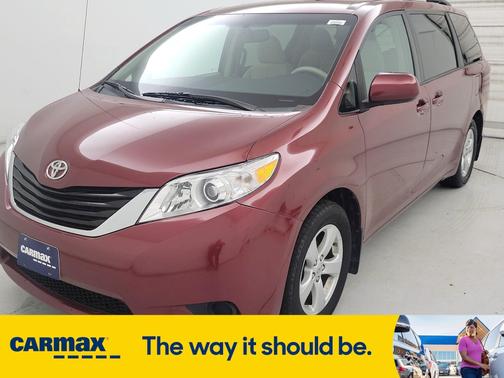 2013 Toyota Sienna LE