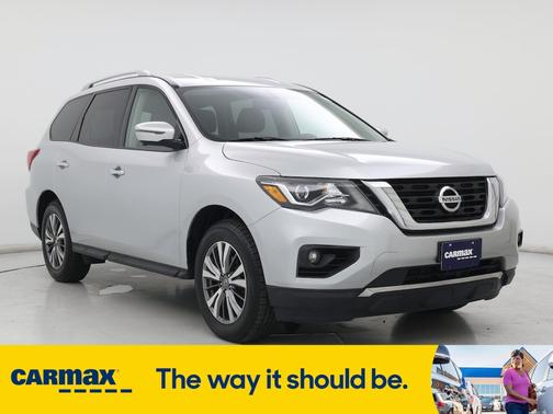 2019 Nissan Pathfinder SL