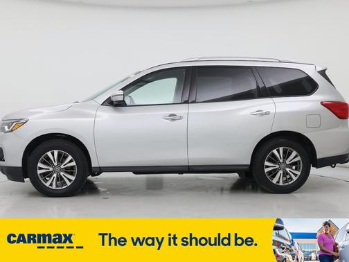 2019 Nissan Pathfinder SL