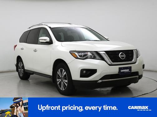 2019 Nissan Pathfinder SV