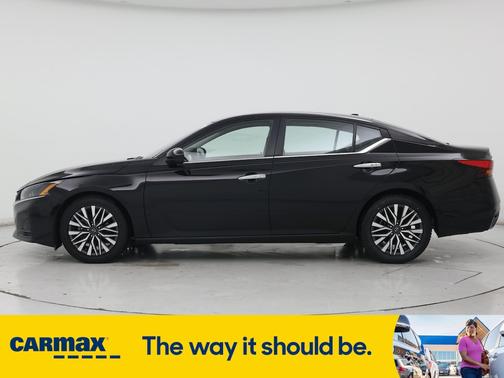 2023 Nissan Altima SV