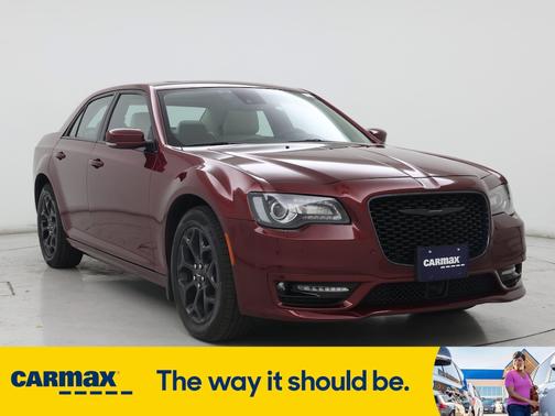 2022 Chrysler 300 Touring L
