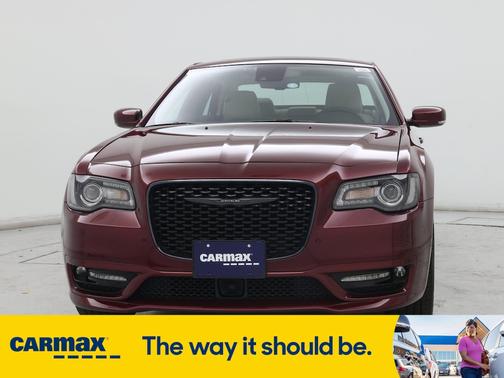 2022 Chrysler 300 Touring L