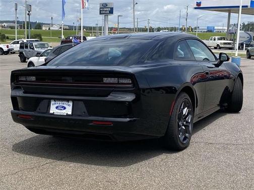 2025 Dodge Charger Daytona R/T