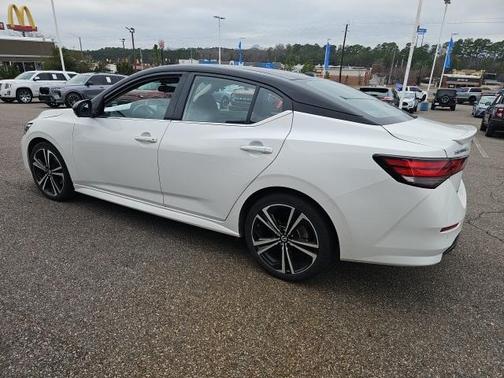 2023 Nissan Sentra SR