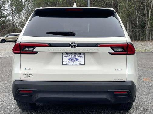2024 Toyota Grand Highlander Hybrid XLE