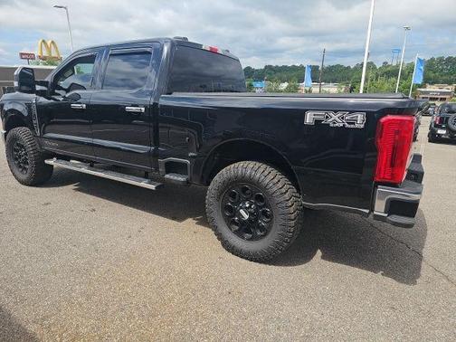 Agate Black Metallic 2023 Ford F-250 XLT