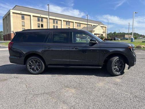 Dark Matter Gray Metallic 2026 Ford Expedition Max Platinum