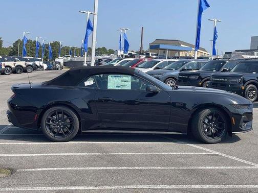 2025 Ford Mustang GT Premium