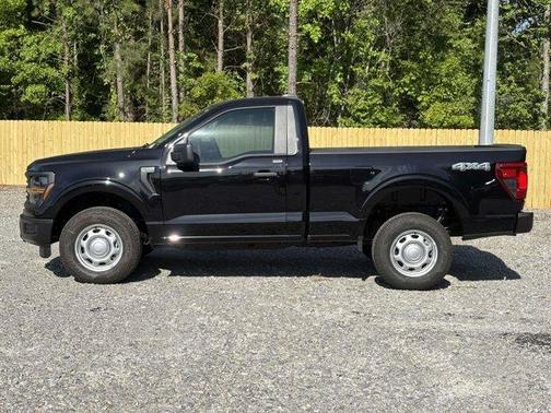 Agate Black Metallic 2026 Ford F-150 XL
