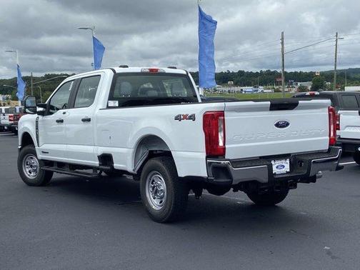 Oxford White 2026 Ford F-250 XL
