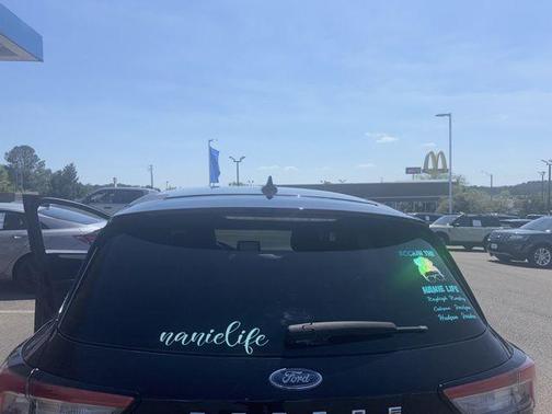 Agate Black Metallic 2021 Ford Escape SE